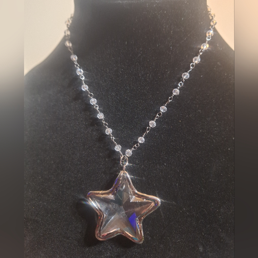 Oak & Ivy Boutique Gun-Metal Star Necklace W/Clear Beads Adjustable 16-19